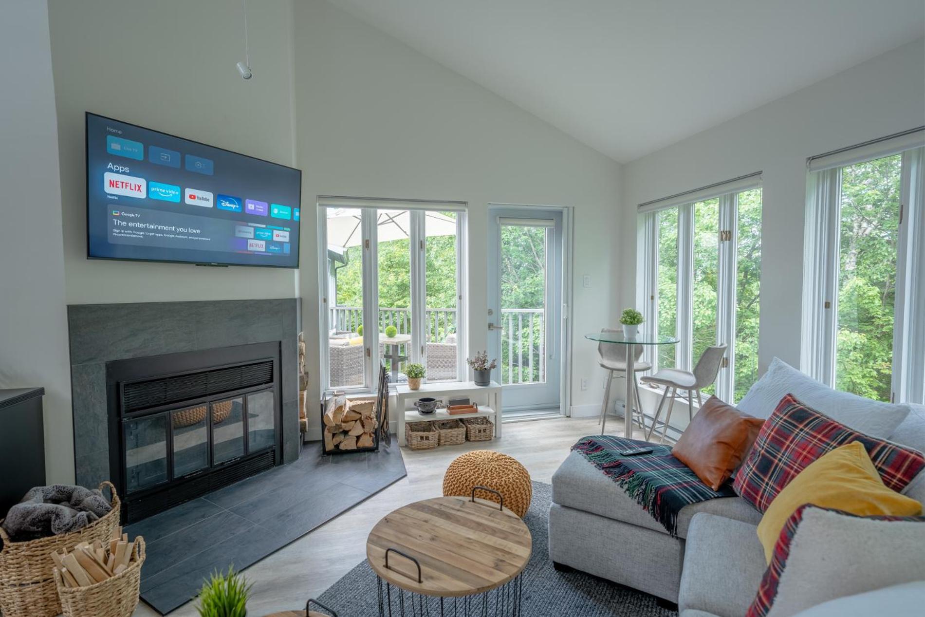 Le Retro Chic A Mont-Tremblant Apartment Exterior photo